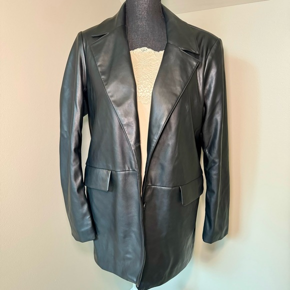 Garage Jackets & Blazers - GARAGE faux leather oversized black blazer size M